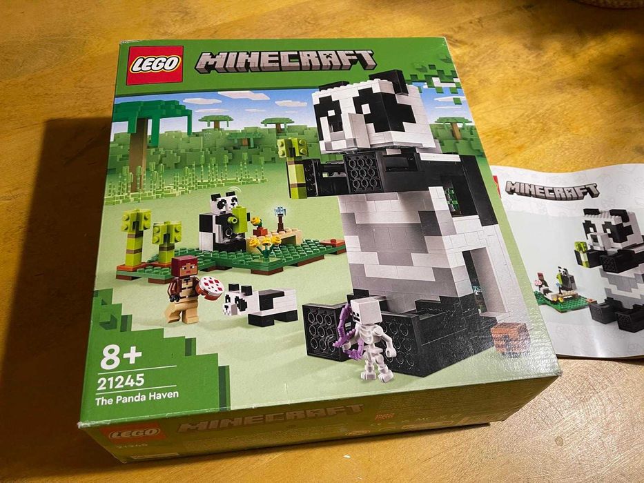 Klocki LEGO Minecraft Rezerwat pandy 21245