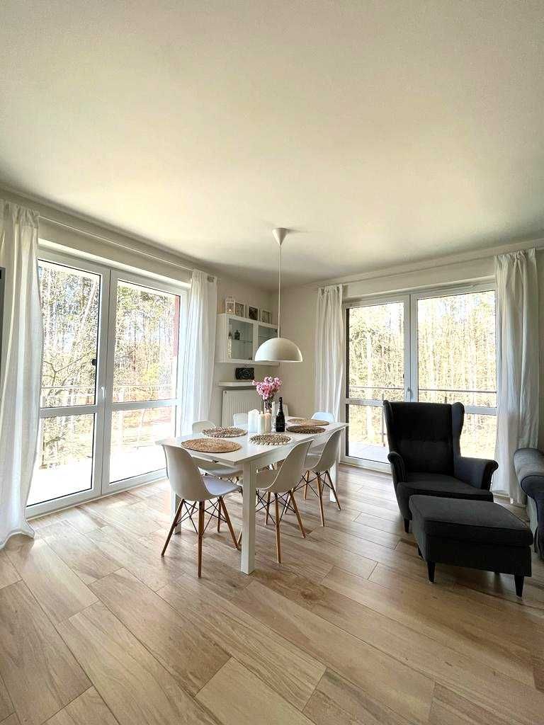 Apartament Morze Sztuki, noclegi, pokój, Jantar do wynajęcia (70.4m2)