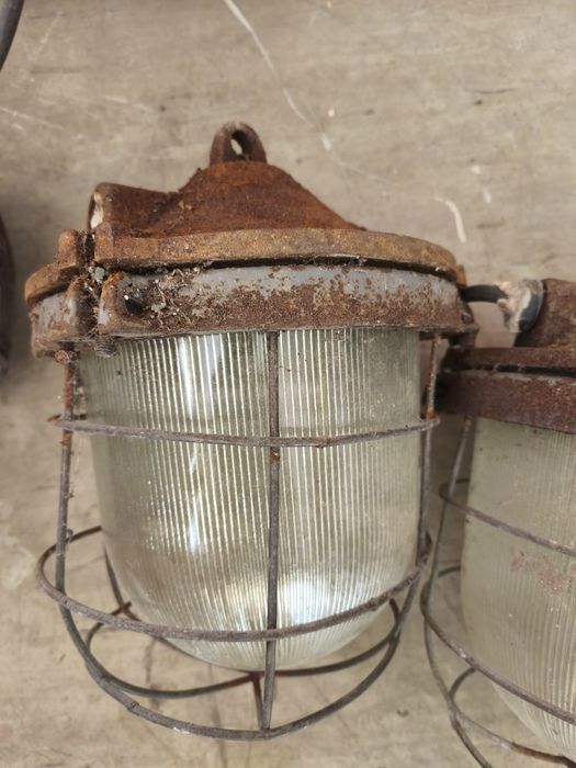 Lampa stara industrial loft Żeliwna