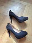 Buty damskie eleganckie szpilki czarne zamszowe 39 wkł 25,5 
Buty dams