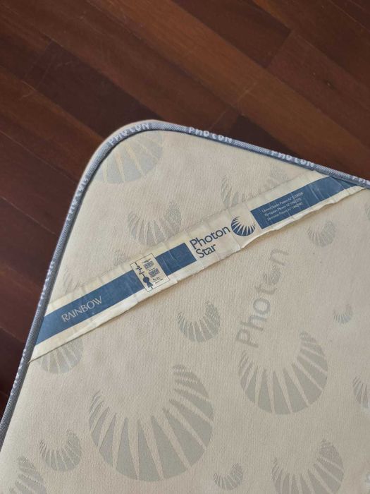 Colchão medicinal Photon com 133cm por 183 cm