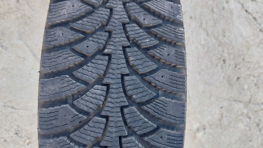 2 lub 4szt Opony zimowe bieżnikowane stan bdb 8mm 2022r 195/65/15