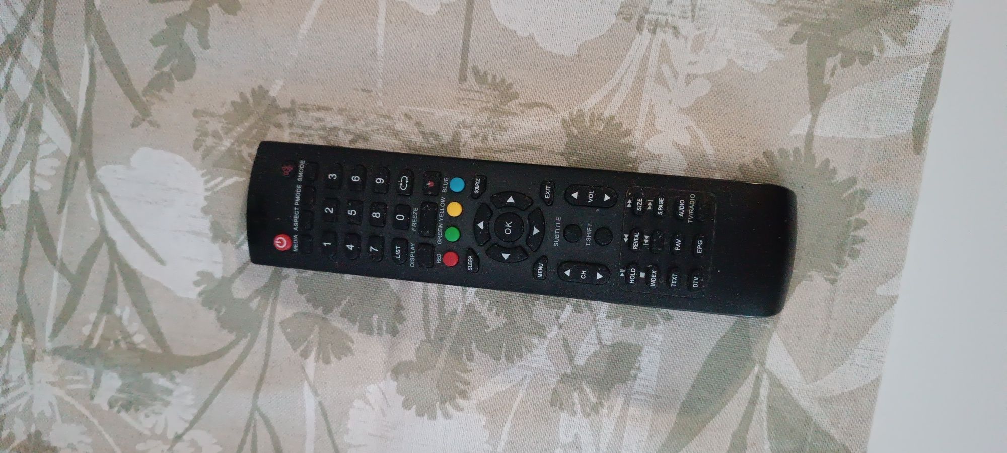 Продам б/в телевізор DYON 48" без Smart tv
