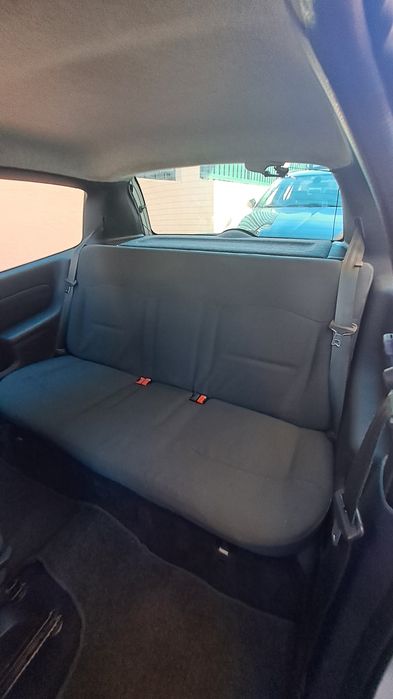 Renault Clio Cinza