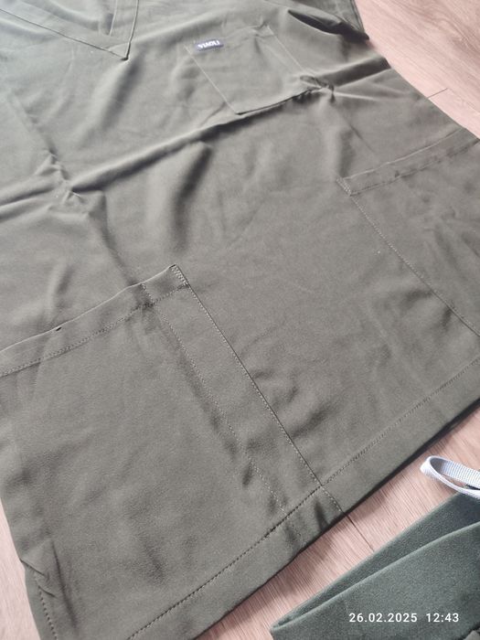 Nowy jasnozielony mundurek medyczny rozmiar S