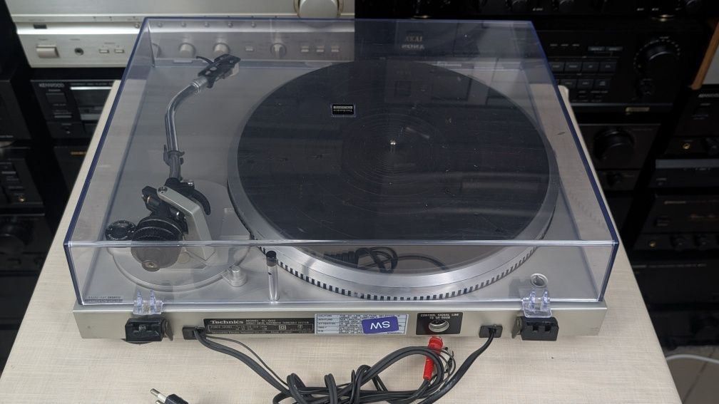 Technics SL-Q33 audiofilski gramofon full automatyczny