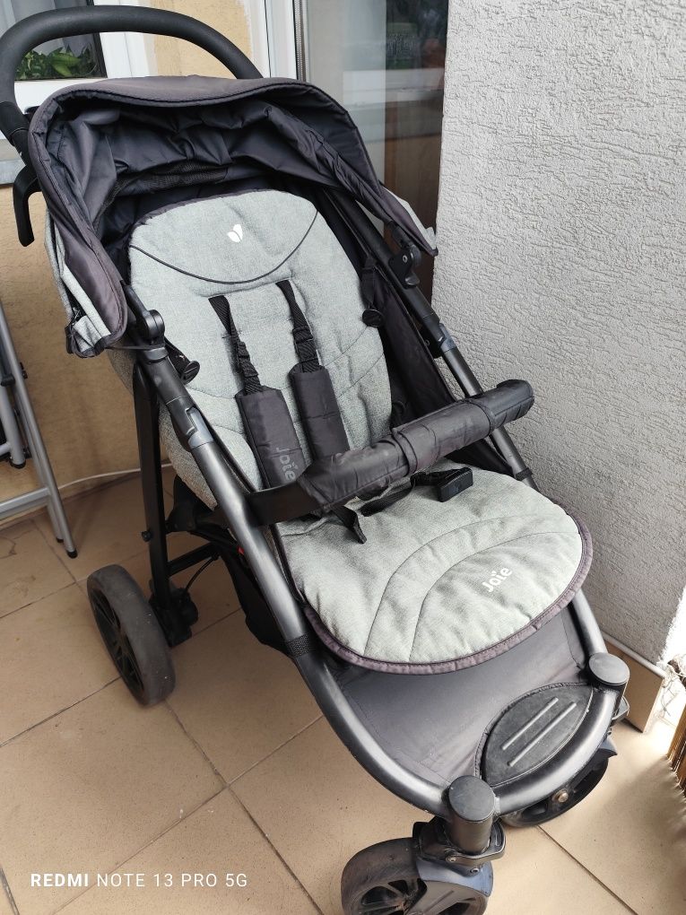 Wózek spacerowy Joie