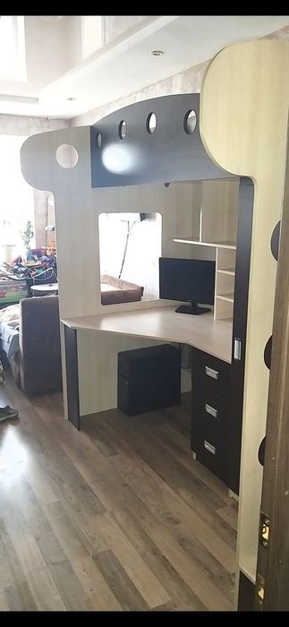 Ліжко # шафа # комп'ютерний стіл