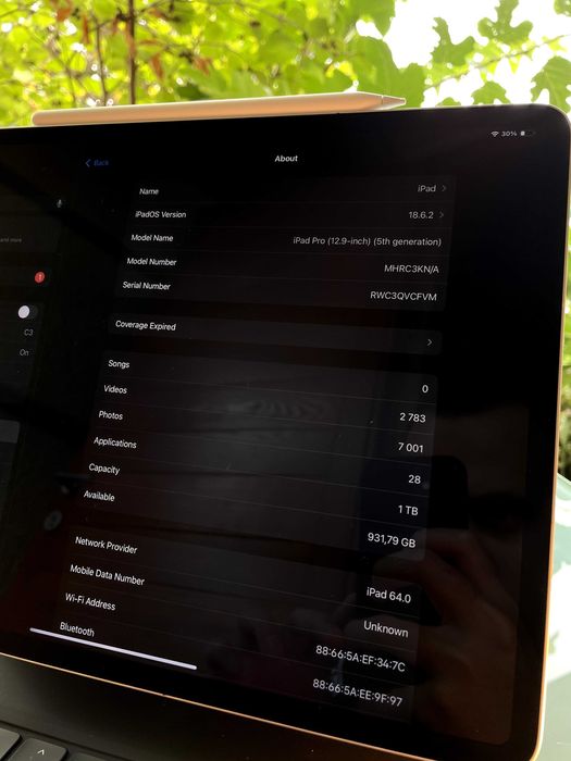 iPad Pro 12.9” 2021 1TB + Magic Keyboard + Apple Pencil