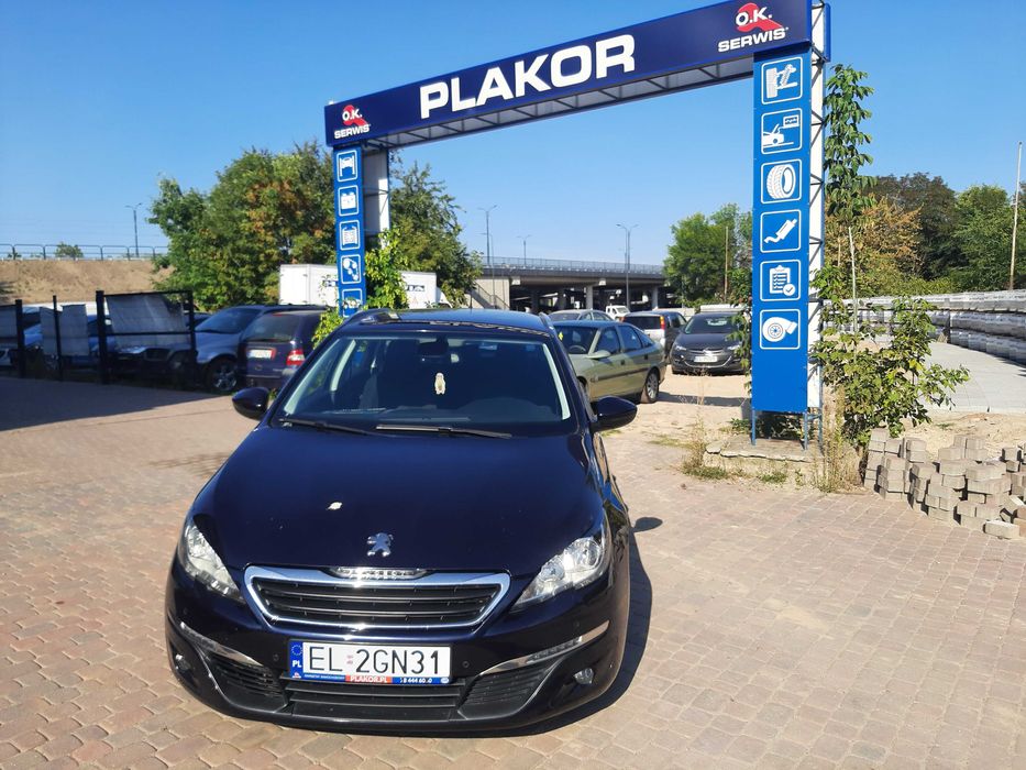 Wynajem samochodu Peugeot308 sw 2018r diesel wypożyczalnia samochodów