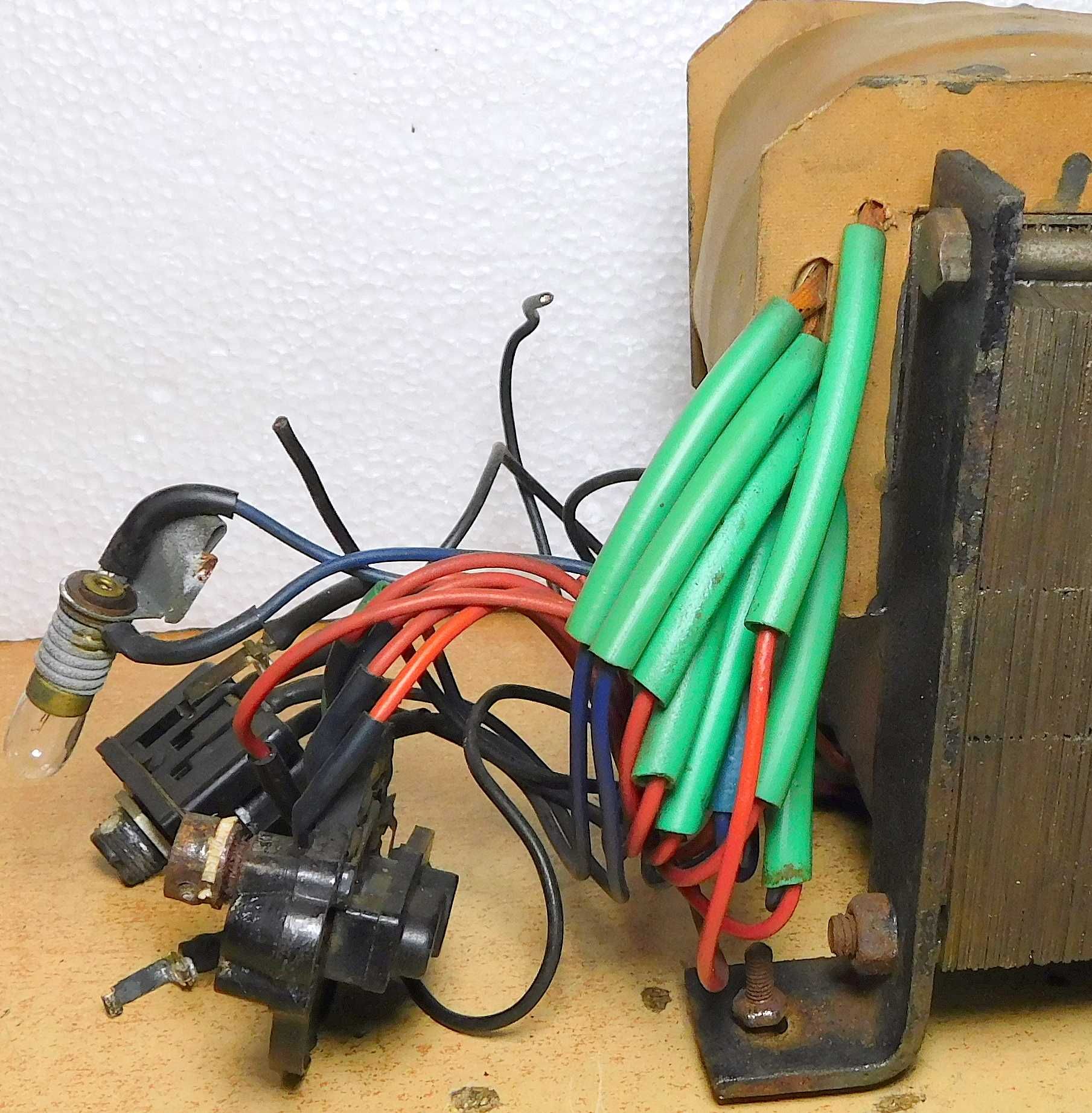 Transformator stabilizatora regulatora napięcia 220V RNN 65 [M4]