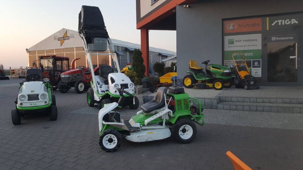 Profesjonalna kosiarka komunalna Etesia Hydro 124D, TUZ, pług hydrauli