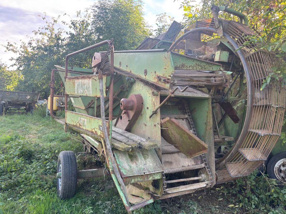 Kombajn jednorzędowy HASSIA