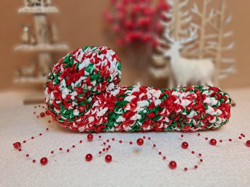 Laska świąteczna na szydełku