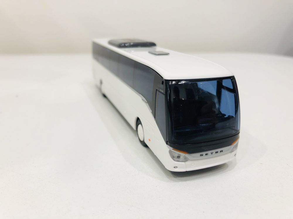 Setra S 516 MD (Miniatura Autocarro) NOVA