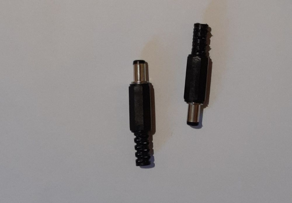 Модуль безперебійного живлення (ДБЖ) IN li-ion 3.7V / OUT 12V (9V)