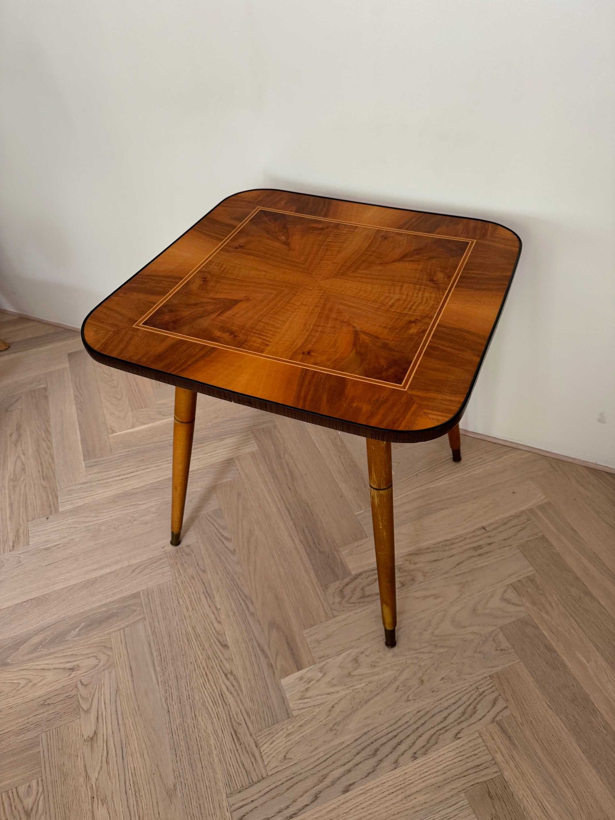 Przepiękny stolik, mid-century, mahoń, intarsje, stan bardzo dobry