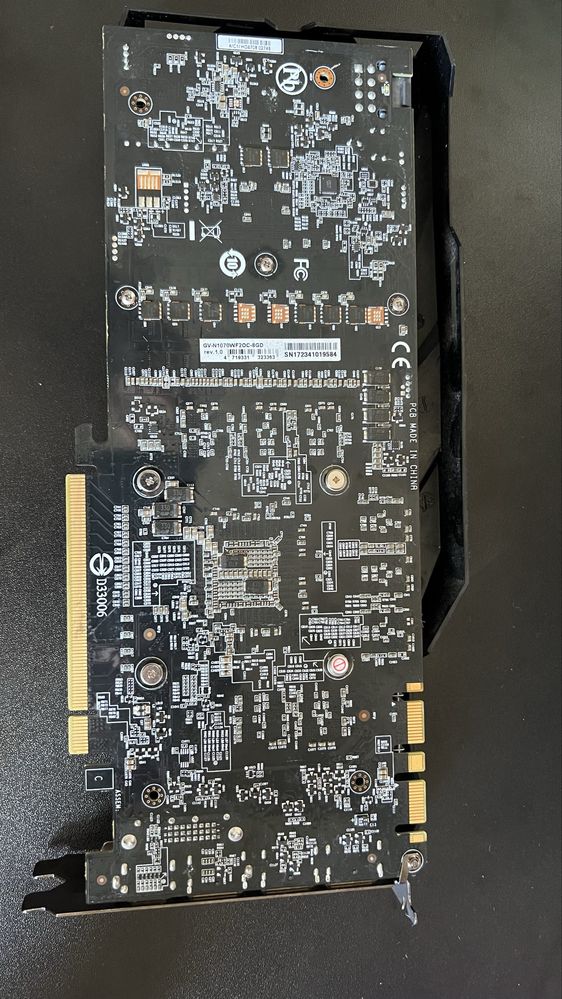 • Відеокарта Gigabyte GTX 1070 8GB GDDR5 256bit Wingforce OC