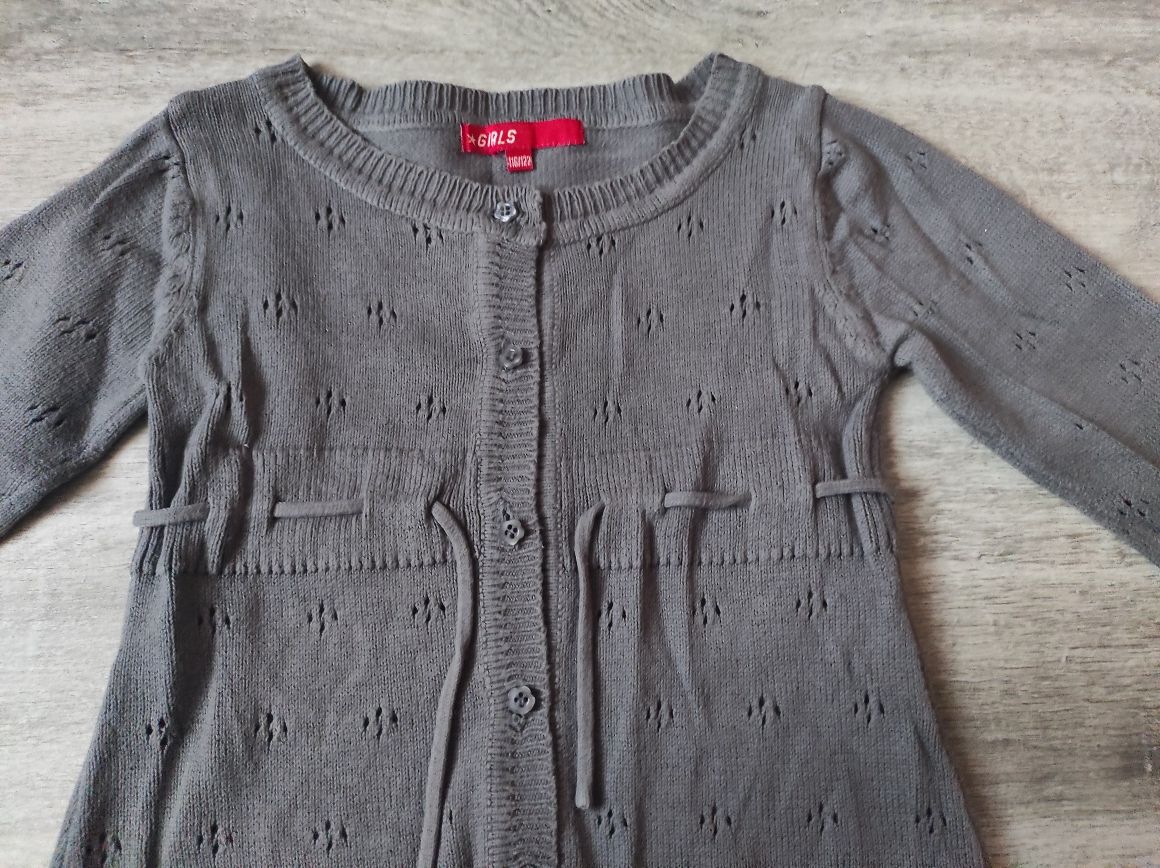 Sweter sweterek 116/122