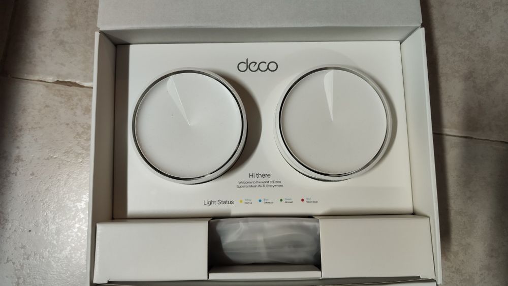 2 Decos x50, com poucos meses de uso.
Comprei-os para ter internet nos