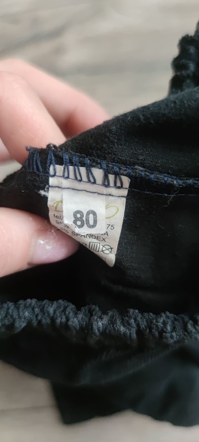 Spodnie czarne sztruks 80