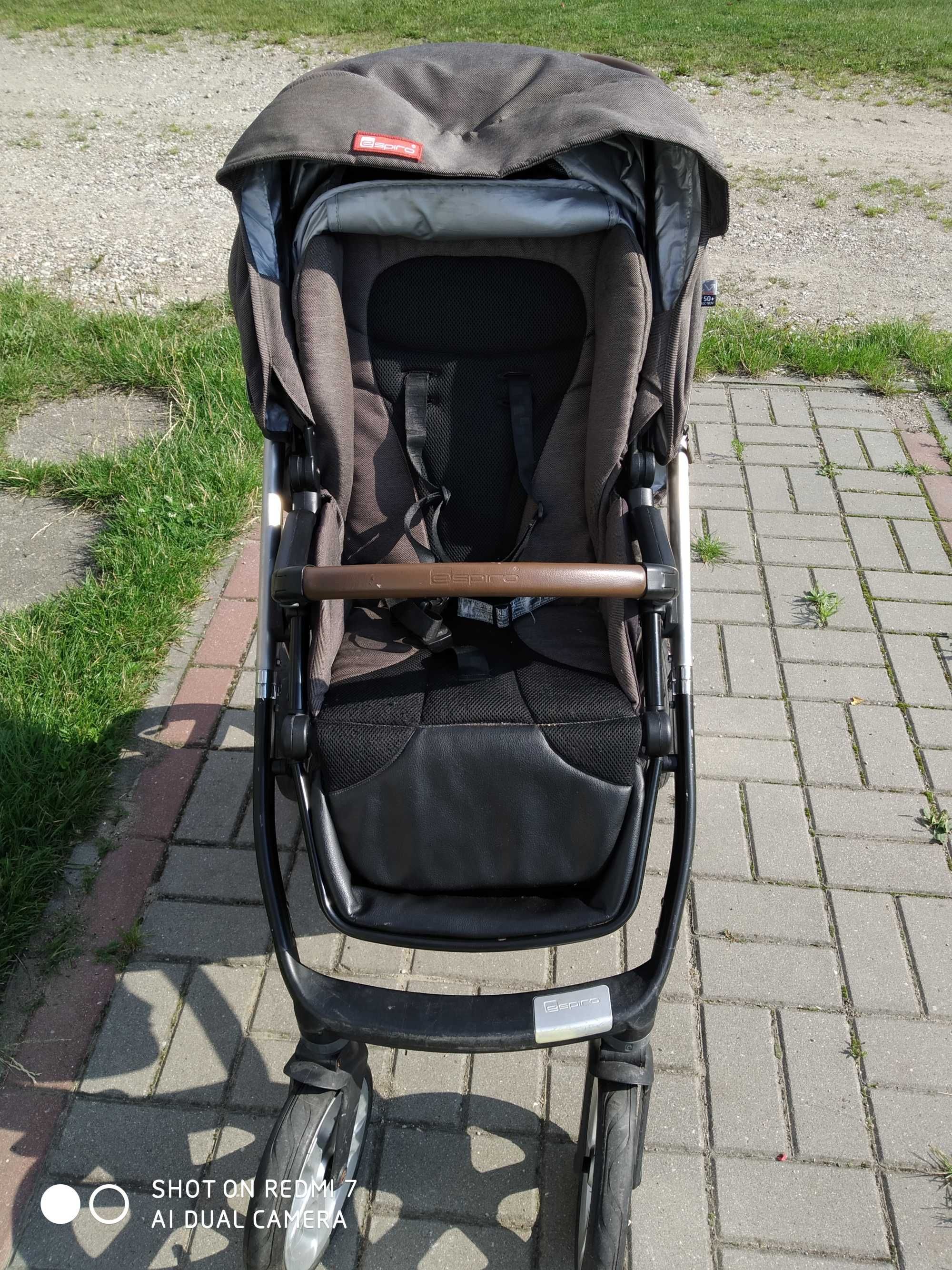 Wózek plus fotelik