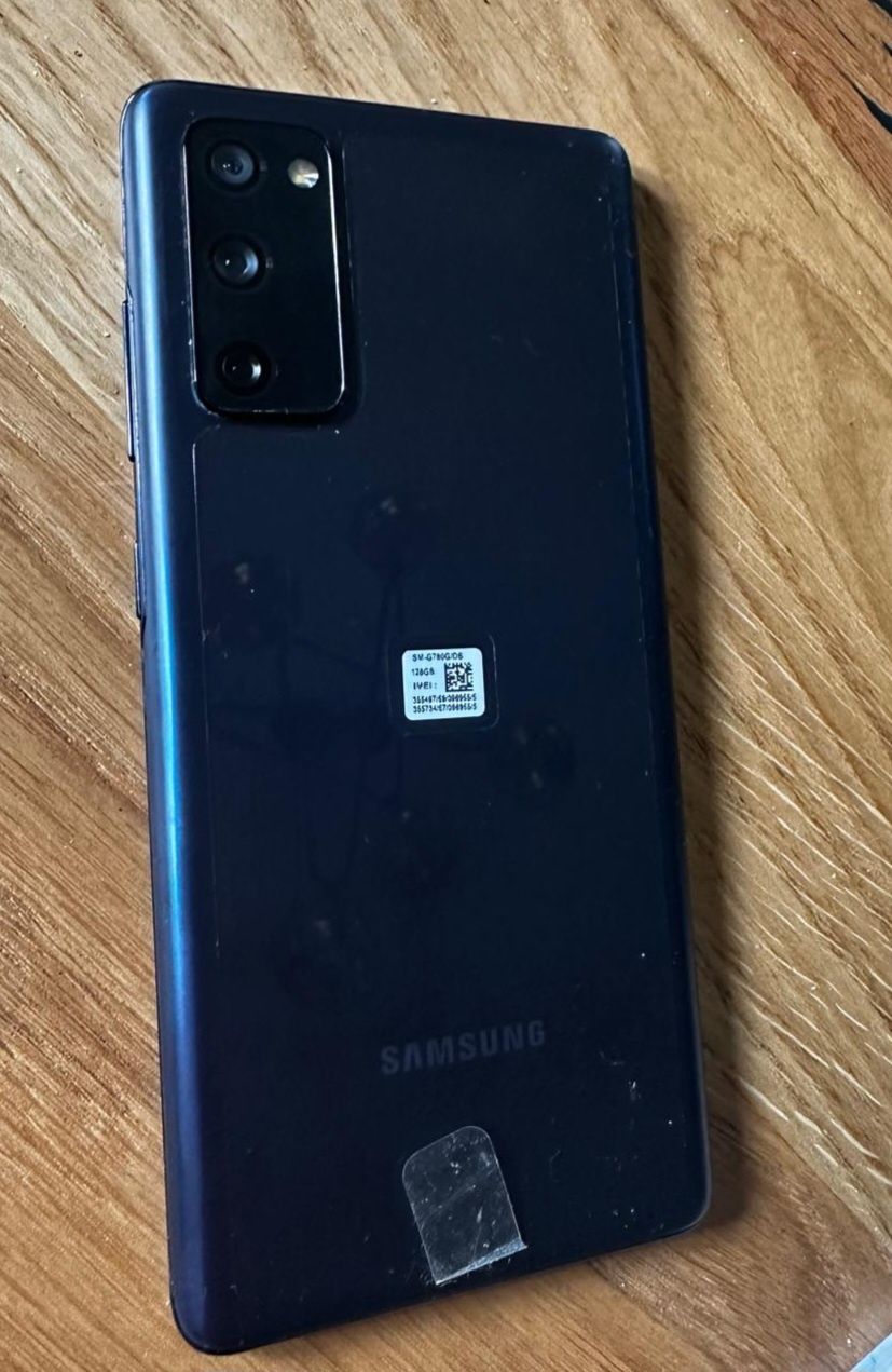 Telefon Samsung S20 FE 128 gb