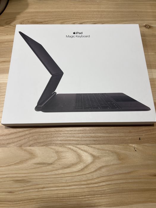 IPAD Magic KeyBoard Black чохол- клавіатура не була у користуванні