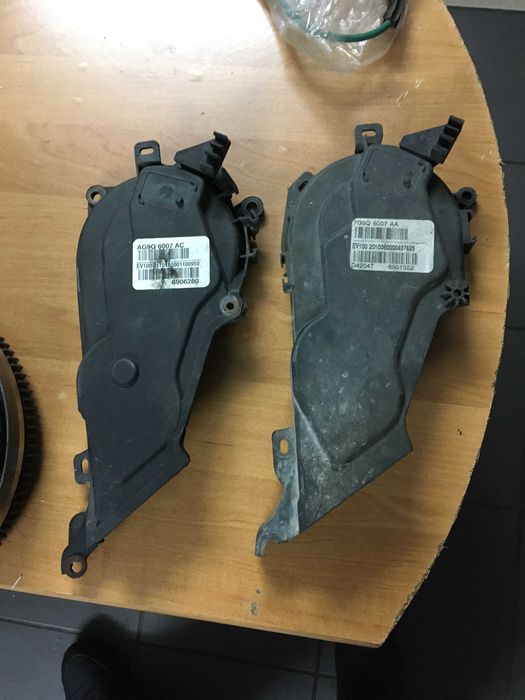 FORD MONDEO MK4 Osłona obudowa rozrządu stan bdb