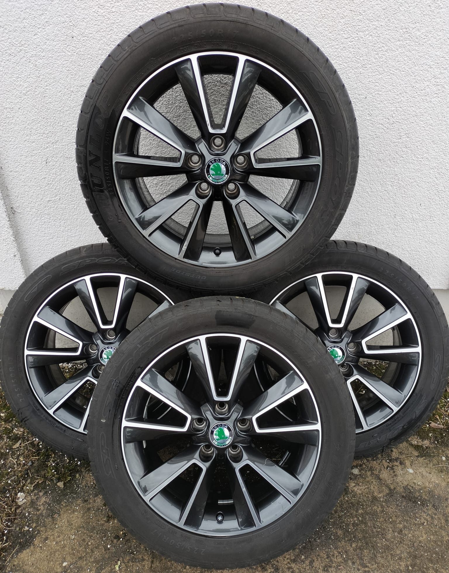Felgi z oponami Skoda SuperB Octavia Yeti 7,5x18 ET48 5x112