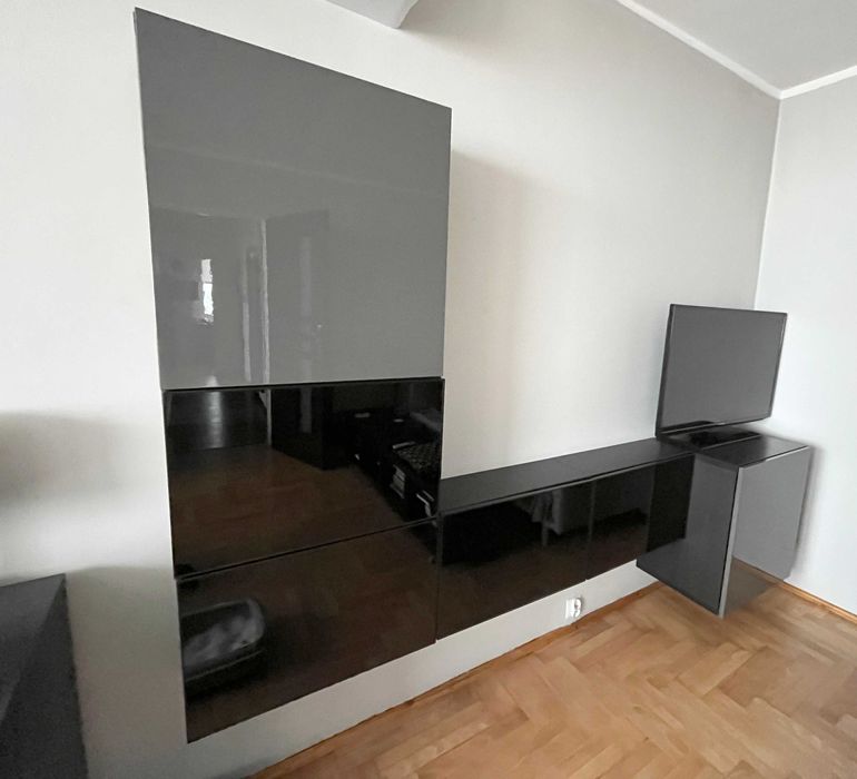 Zestaw szafek wiszących Ikea Besta