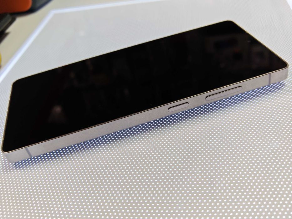 Samsung S25 Ultra Titanium Black 256 GB, Stan Baterii 100%