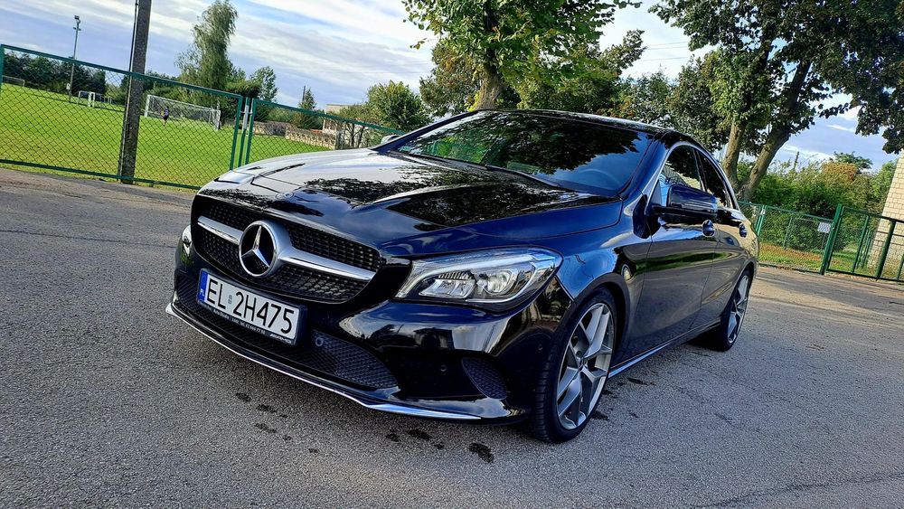Mercedes-Benz CLA Mercedes CLA 180 Półskóra alu 18, nawigacja 1,6 122KM benzyna