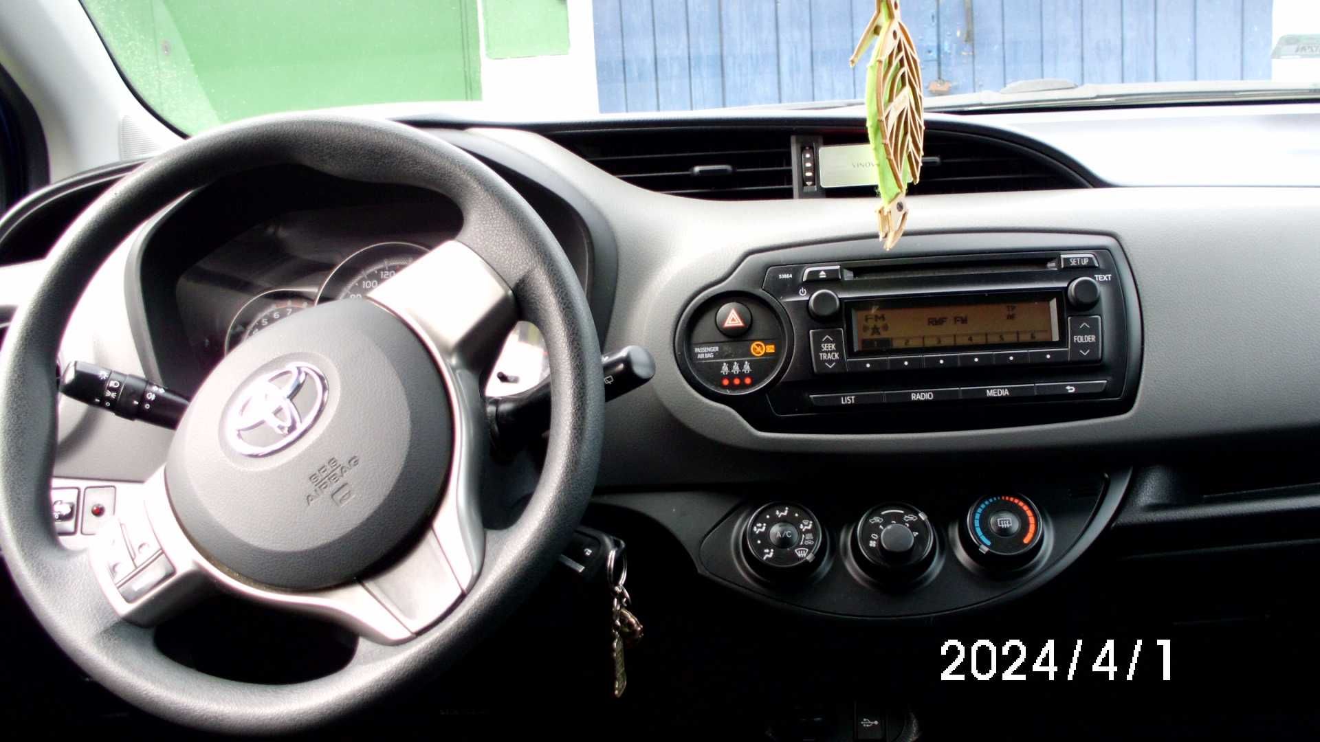 Toyota Yaris III
2015 · 116 000 km · 998 cm3 · benzyna