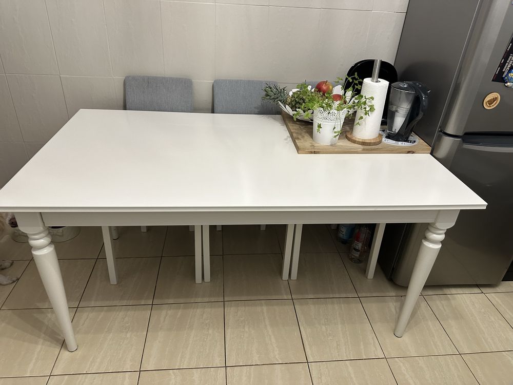 Stół Ikea rozkladany