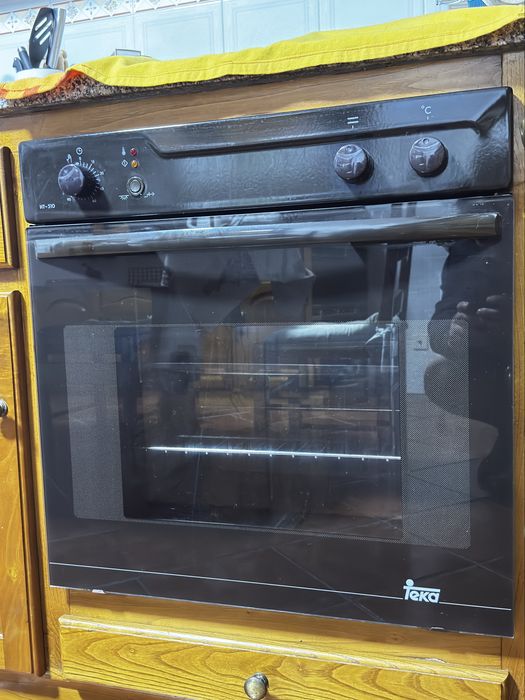 Forno TEKA  bom estado. Preto