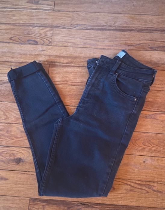 Skinny High Rise Pretas