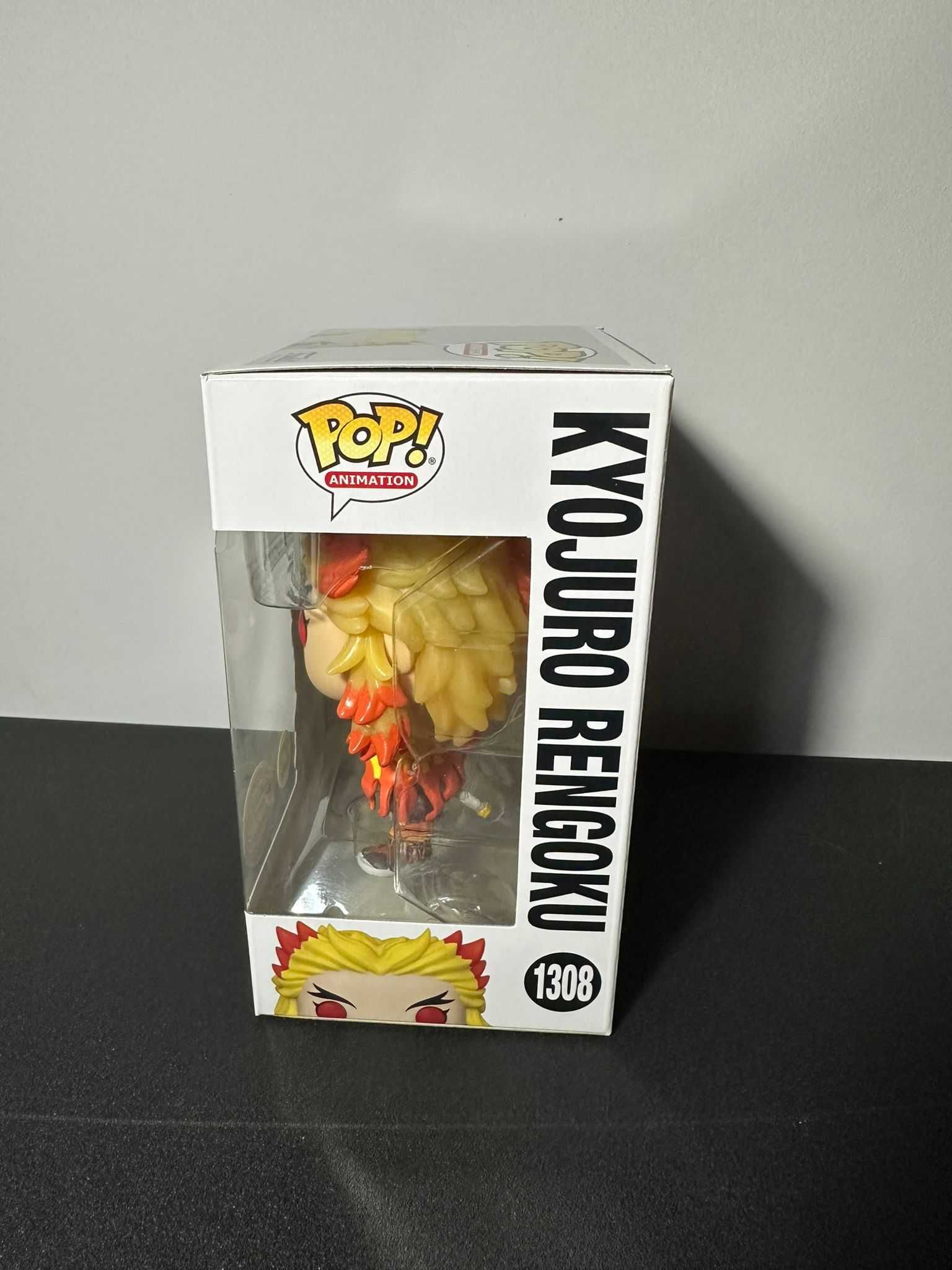 Funko pop Kyojiro Rengoku GITD