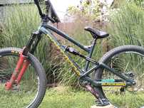 LEGENDARNA rama Dartmoor Blackbird 27,5" - okazja!