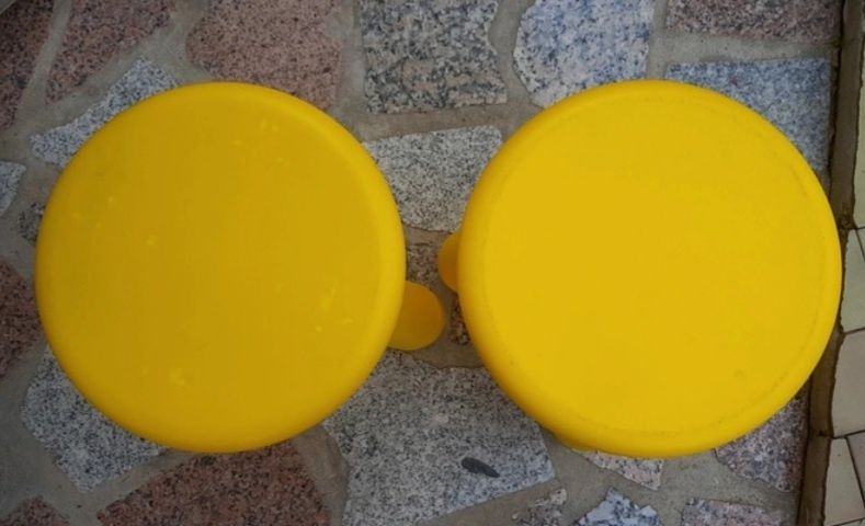 2 bancos de criança IKEA (usados)