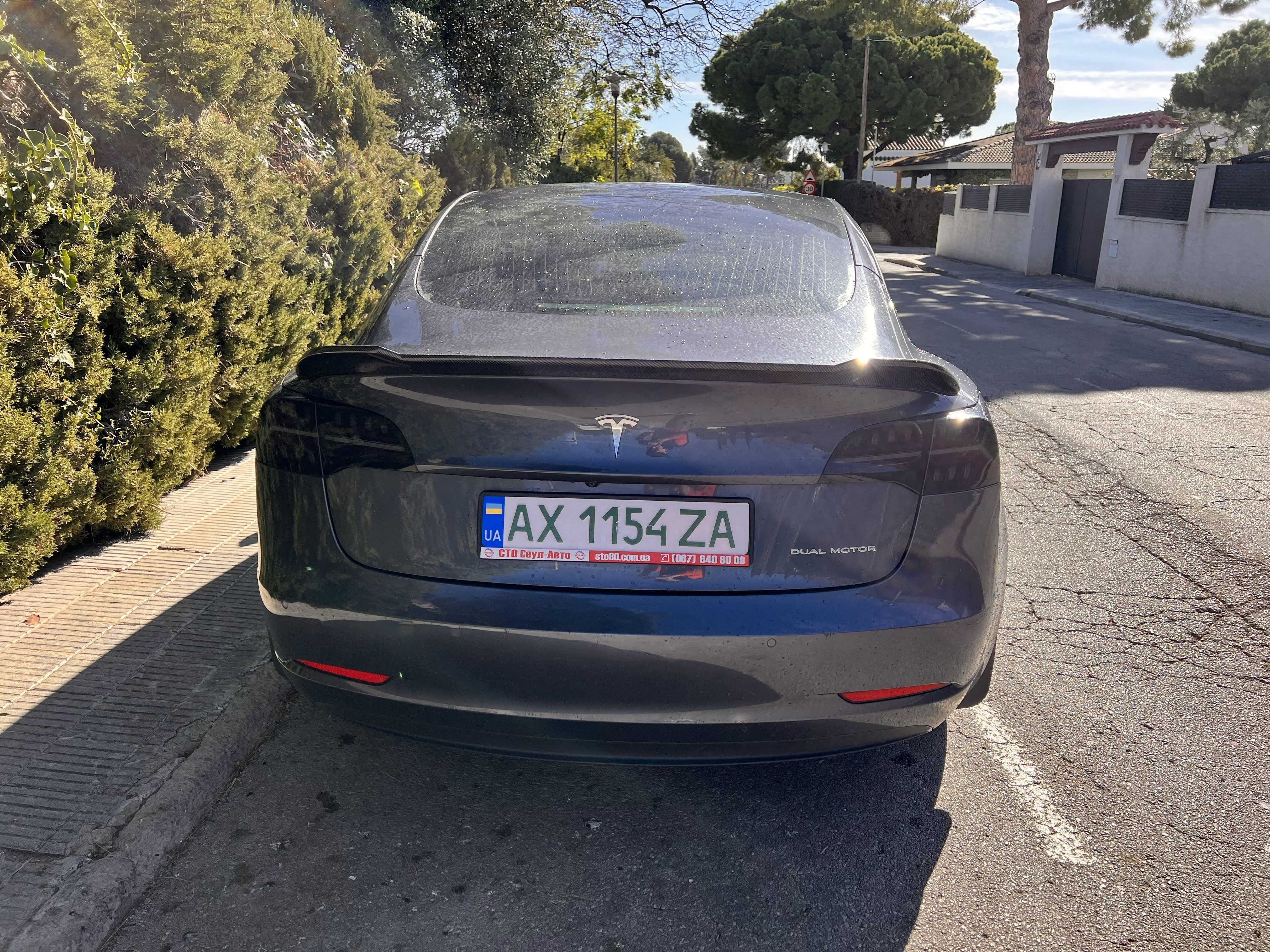 Tesla Model 3 2020 Performance