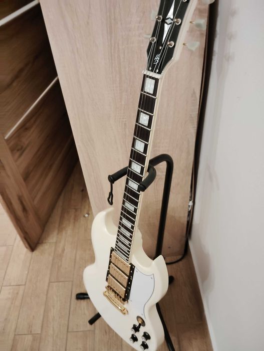 Harley Benton DC 600 VI