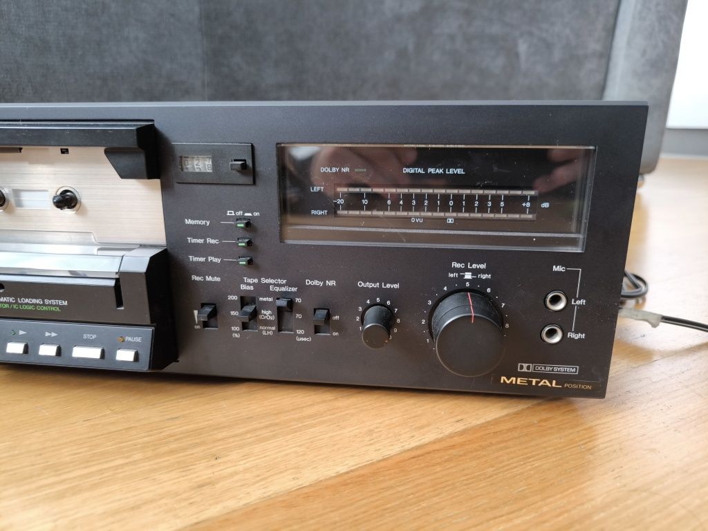 Deck Sansui SC-3330