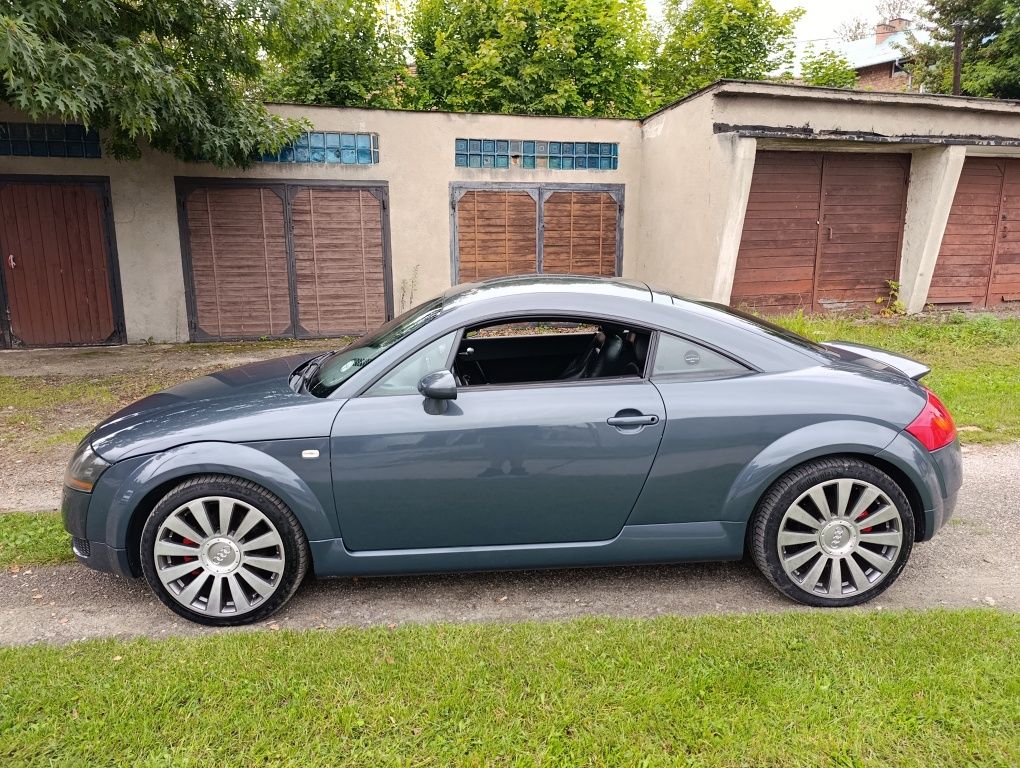 Audi TT 1.8T Quatro 225km  LPG ! *Super *Stan