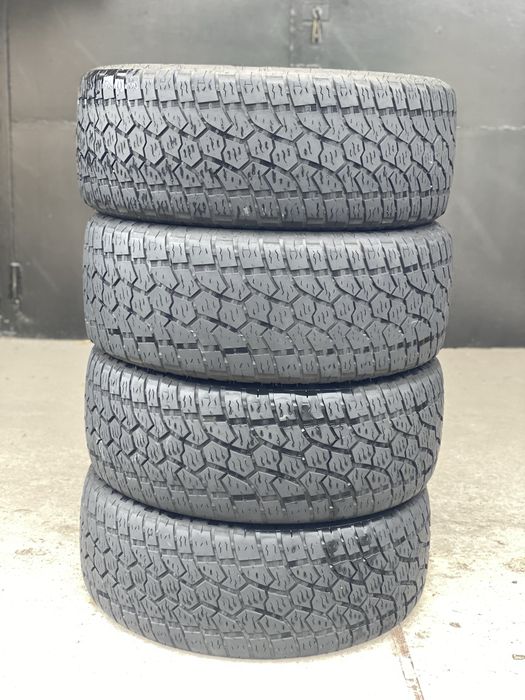Продам зимову гуму резина шини 285 45 22 r22 SUV