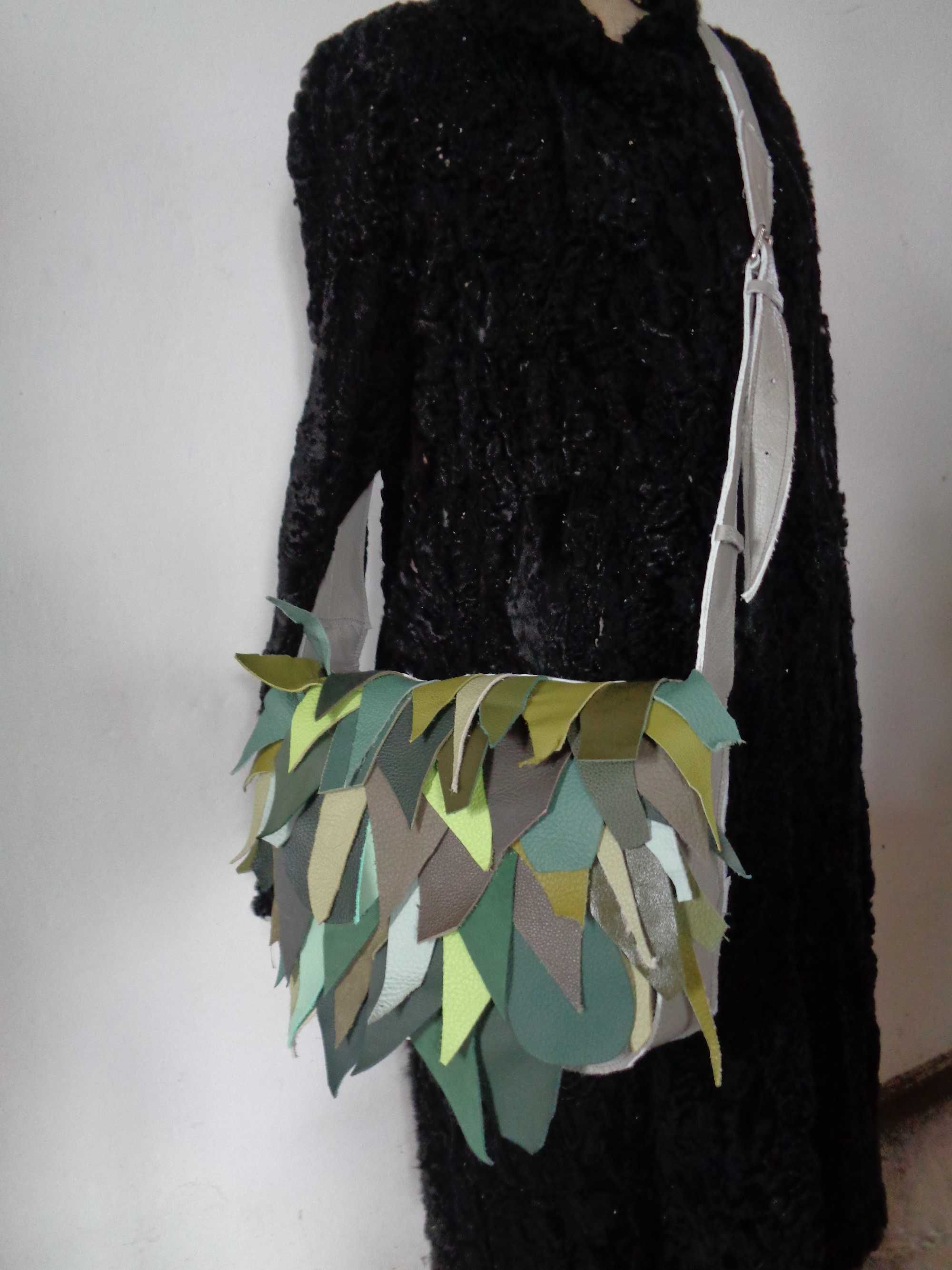 Artystyczna torebka skórzana z ozdobną klapą.  Handmade
