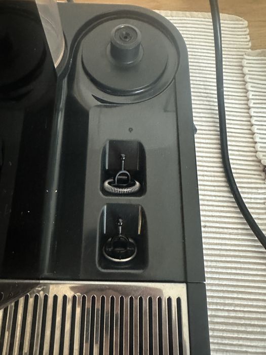 Ekspres kapsułkowy DELONGHI EN265 nespresso