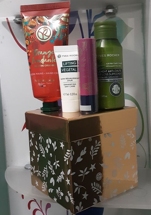 ПОДАРОЧНЫЙ НАБОР ИВ РОШЕ (новый)/Натюрель Черная Ваниль Эвиденс Хоггар