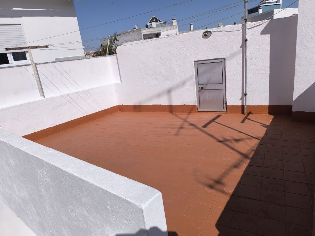 Vendo casa térrea em Beja