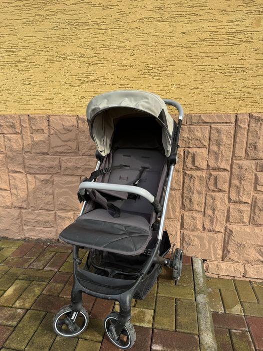 Коляска прогулочна X-lander x-follow